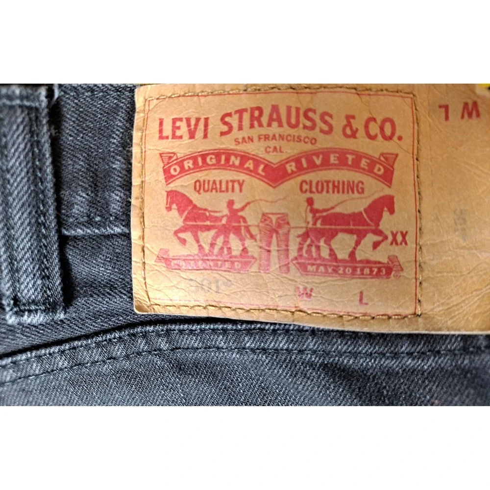 Levi Strauss Co‎ Mens 501 Button Fly Jeans Black Straight Fit Size 44x32